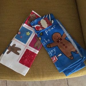 Set 2 holiday towels